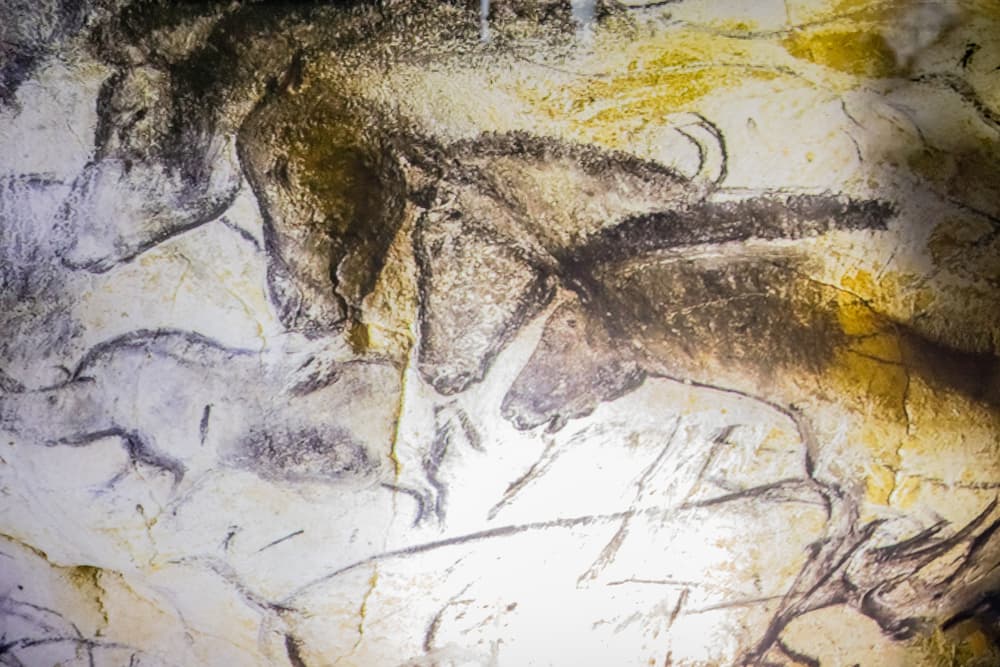 Reproduction de La Grotte Chauvet proche de notre camping en Ardèche les Rives d'Auzon